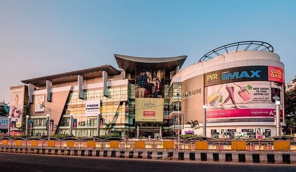 Featured Image of Malls Near Prestige Golden Grove
