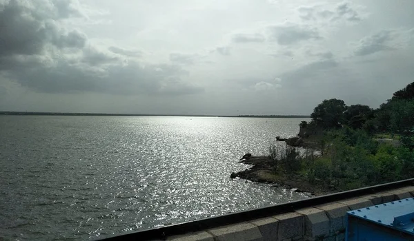 Featured Image of Osman Sagar Lake (Gandipet Lake)