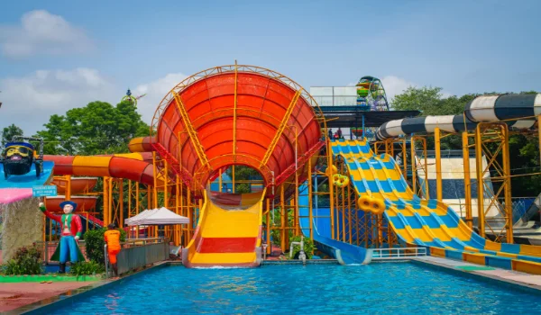 Featured Image of Fun and Relaxing: Great Weekend Spots and Places to Visit Near Velimela