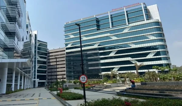 Featured Image of Office Spaces Near Prestige Golden Grove: IT Parks, Co-working, and Business Hubs